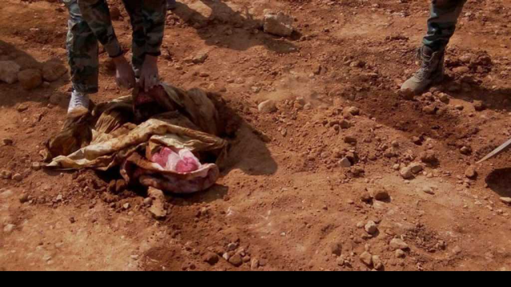 العثور على مقبرة جماعية لمدنيين في ريف حماة