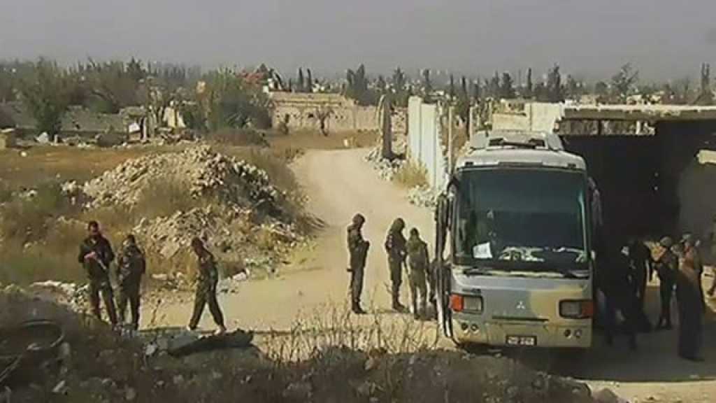 عمليات تحرير المختطفين وإجلاء الإرهابيين من دوما تتواصل