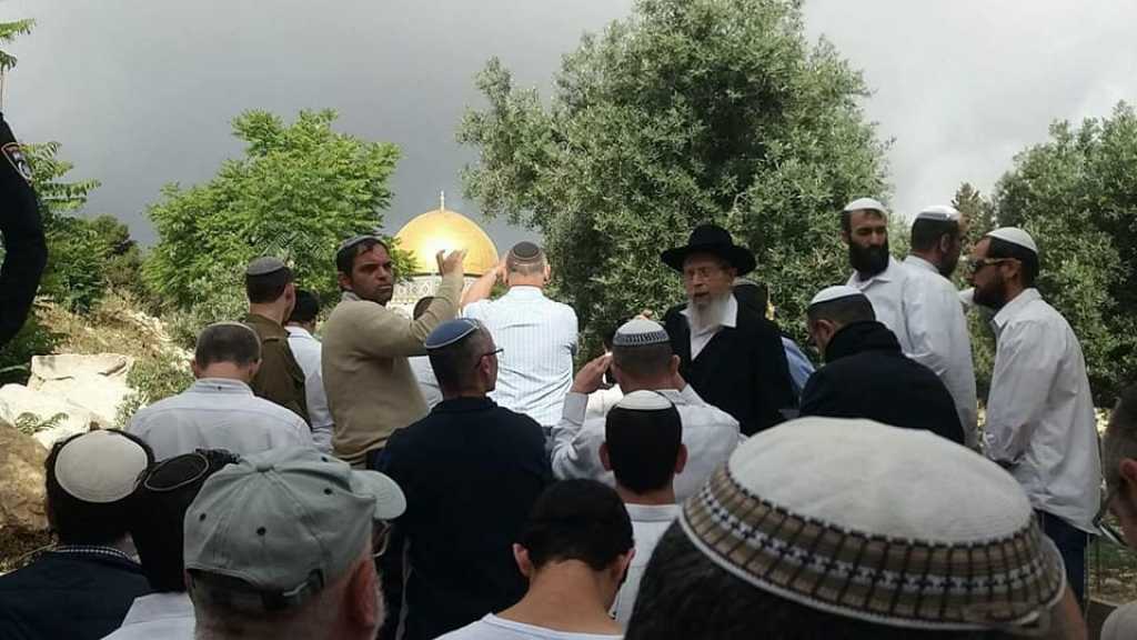 تزامنًا مع ذكرى النكبة..مئات المستوطنين يقتحمون باحات الأقصى