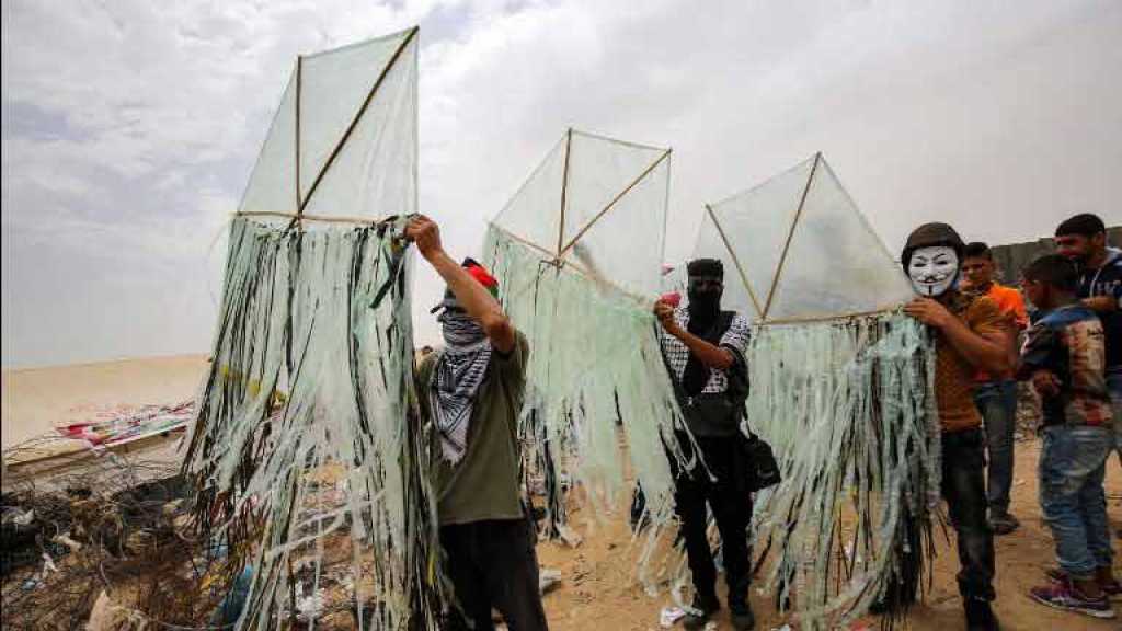 &rsquo;حرب الطائرات الورقية المشتعلة&rsquo;  