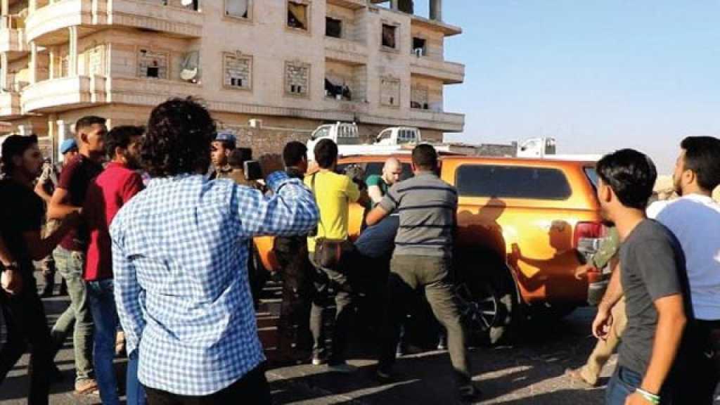 أهالي الباب يطردون نصر الحريري