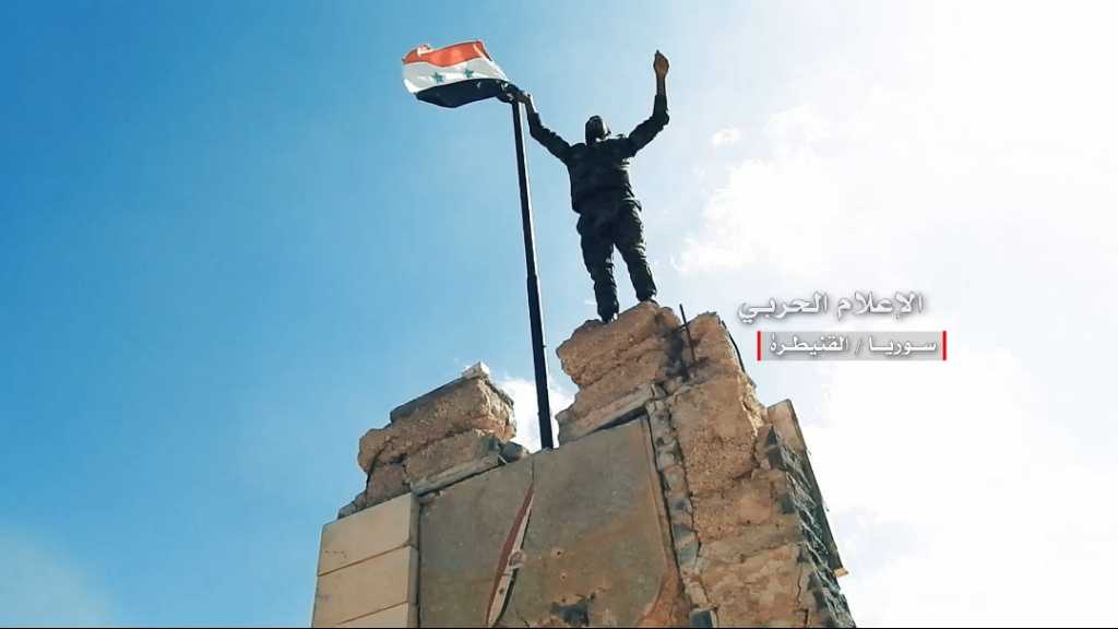  مشهدُ نصرِ عام 1973 على العدو الصهيوني يتكرر.. العلم السوري يرفرف في القنيطرة