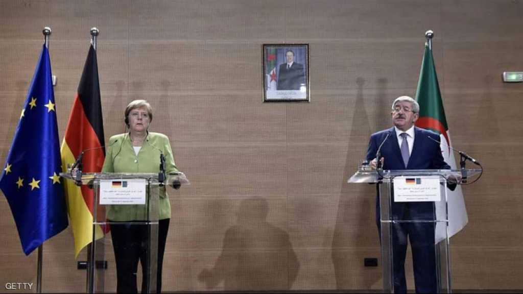 ميركل تعتزم ترحيل آلاف المهاجرين الجزائريين