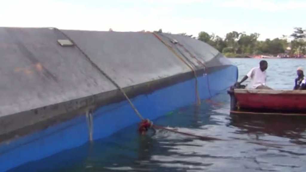 ارتفاع عدد ضحايا غرق عبارة في تنزانيا إلى أكثر من 130 قتيلاً