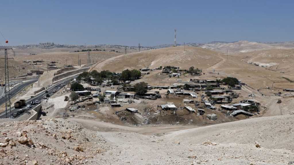 الخان الأحمر.. استنفار لمقاومة الجرافات الصهيونية