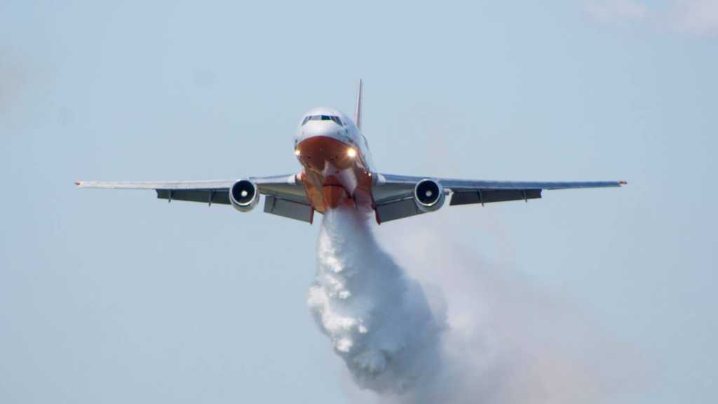 وزارة الدفاع الإيرانية تطلق أول منظومة جوية متطورة ثقيلة لإطفاء الحرائق