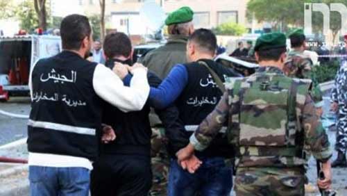 الجيش: توقيف سوريين للاشتباه في علاقتهما بالارهاب ومطلوب في طرابلس