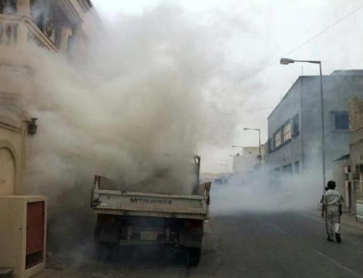 قوات الأمن البحرينية تقمع مسيرة تشييع الشهيد أحمد عبد النبي

