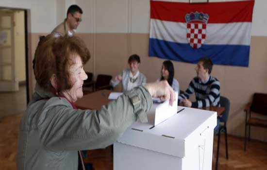 كرواتيا تنتخب رئيسها على وقع ازمة اقتصادية حادة