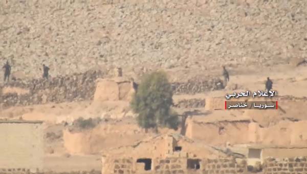 بالصور: الجيش السوري وحلفاؤه.. إلى ريف حلب الجنوبي دُر