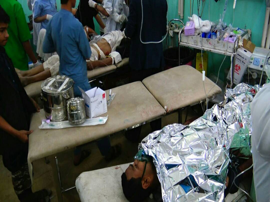 اليمن: صور ضحايا الغارات على مدخل مدينة صعدة شمال البلاد