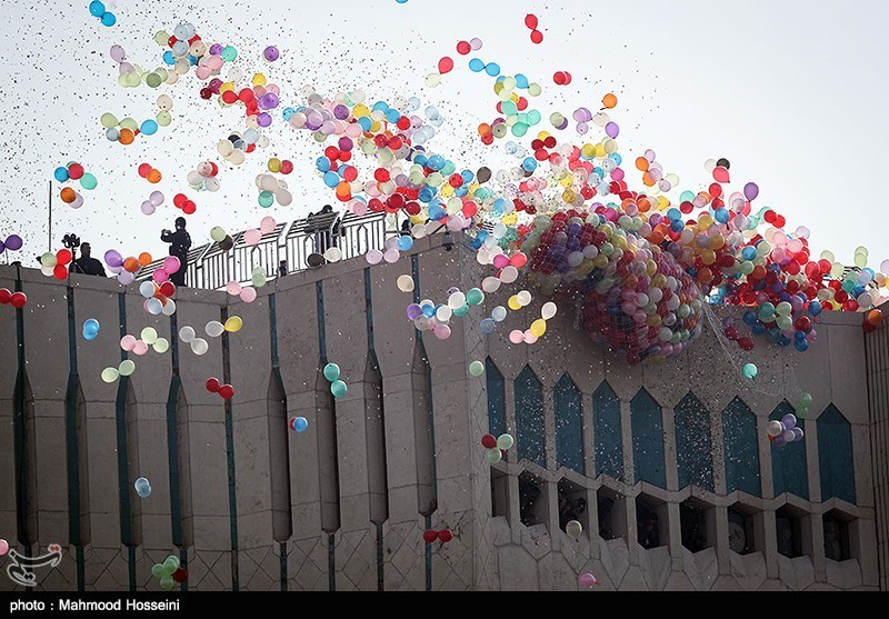 طوفان بشري يجوب محافظات إيران إحياءً للذكرى الـ39 لانتصار الثورة الإسلامية
