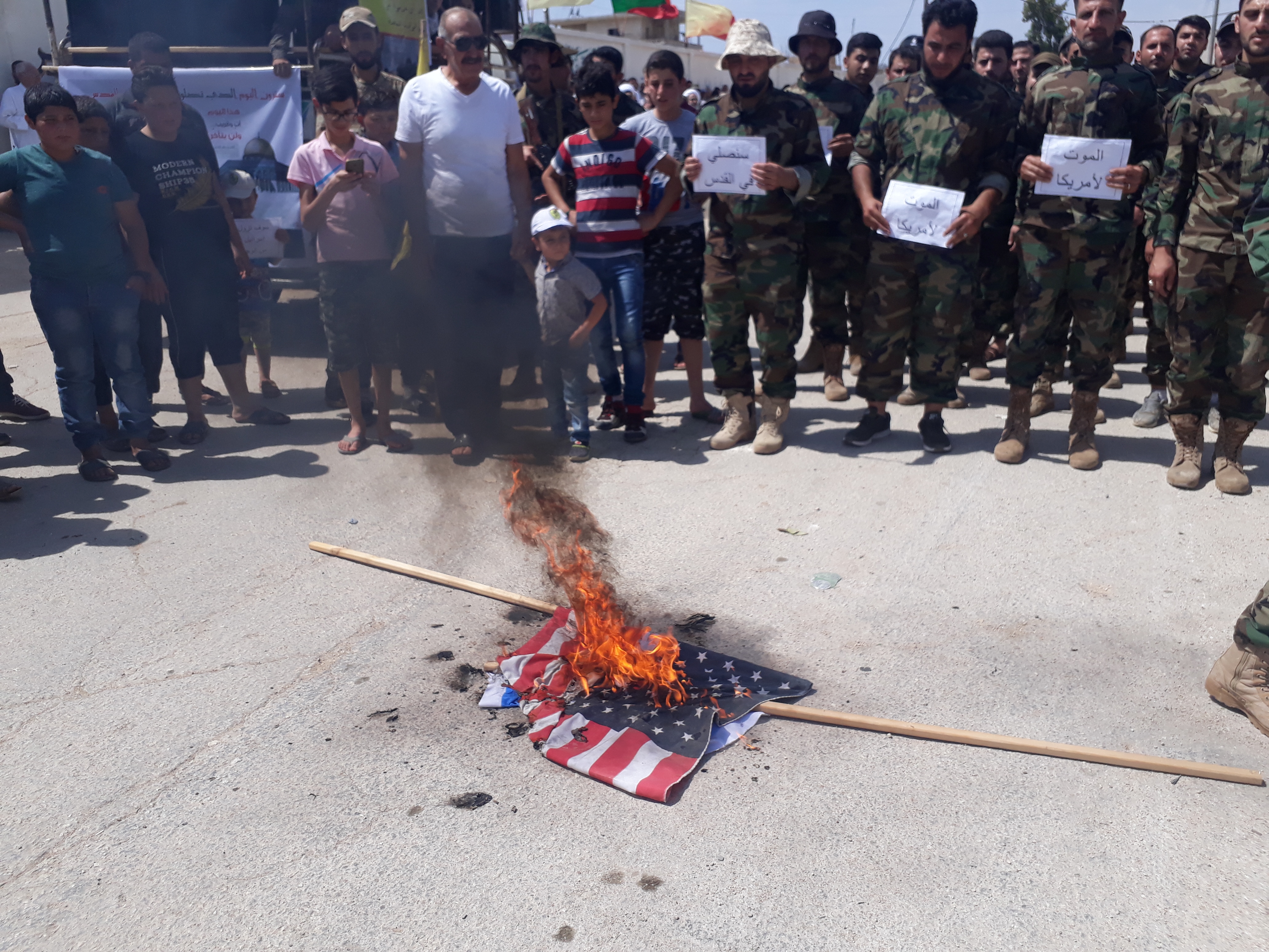 سوريا تخرج من أجل القدس في يوم القدس العالمي ـ بالصور