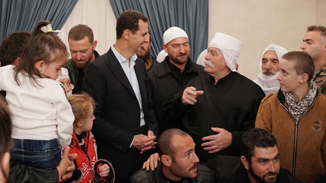 الأسد أمام محرري السويداء : البحث عن كل مخطوف والعمل على تحريره من أولوياتنا