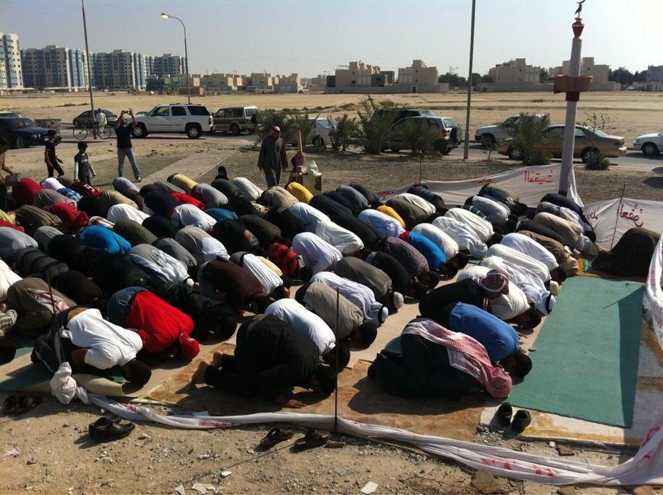 البحرين: إرجاء فعالية "تسوير المساجد" بعد تعهد "الأوقاف الجعفرية" بذلك خلال "أسبوع واحد"

