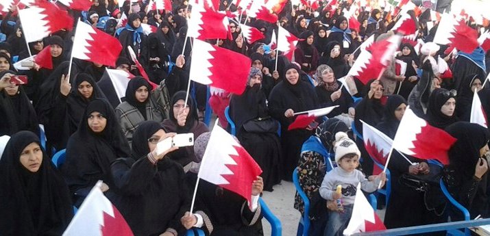 البحرين: حشود نسائية تطالب بالإفراج عن المعتقلات في مهرجان "الحرية للحرائر" 

