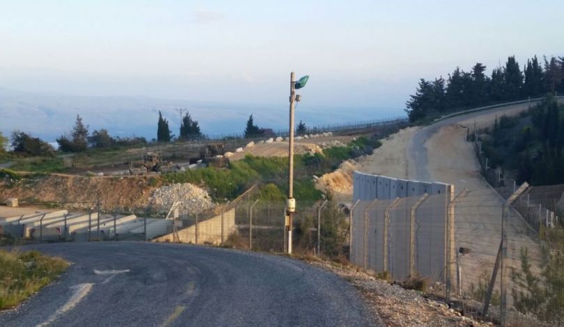 هل لجوء العدو لبناء الجدار دون الأخذ بتحفظات لبنان لعب بالنار؟