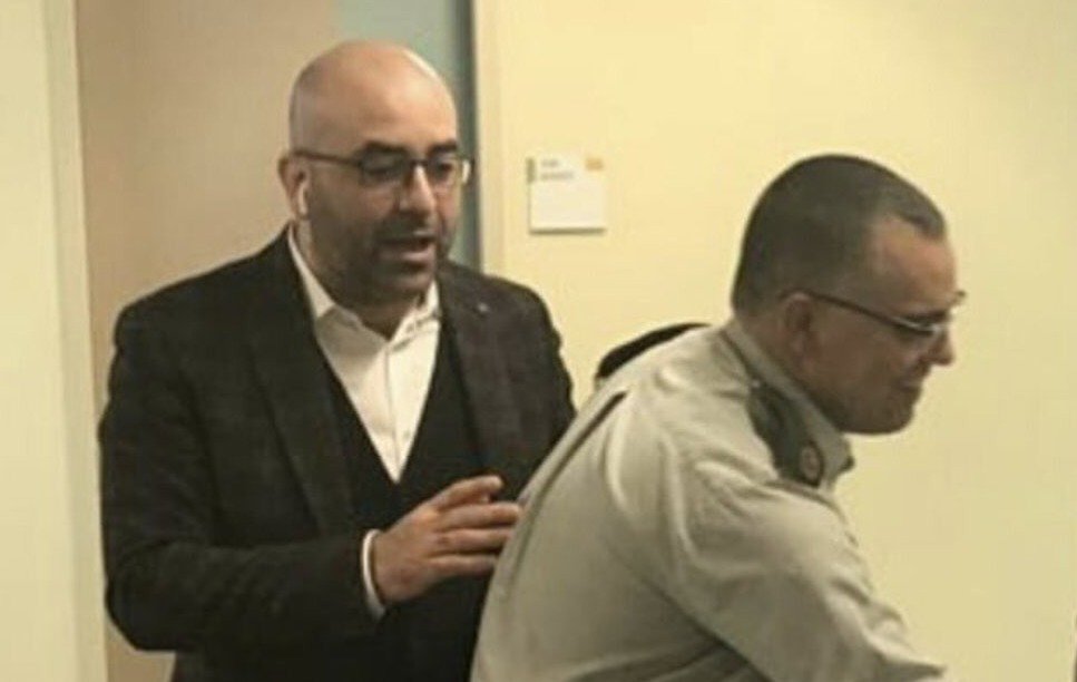 الشيخ السوري العميل..