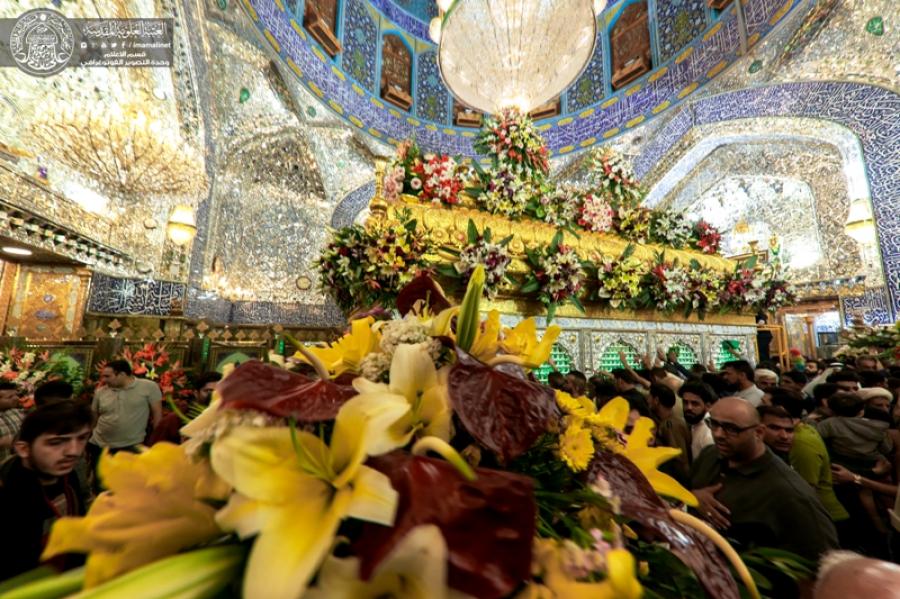 مدينة النجف الأشرف تستقبل الزوار احتفالاً بولادة الإمام علي (ع)