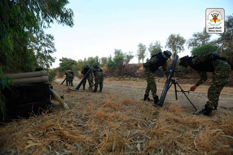 بالصور: مجاهدو &rsquo;سرايا القدس&rsquo; خلال استهدافهم لمستوطنات العدو