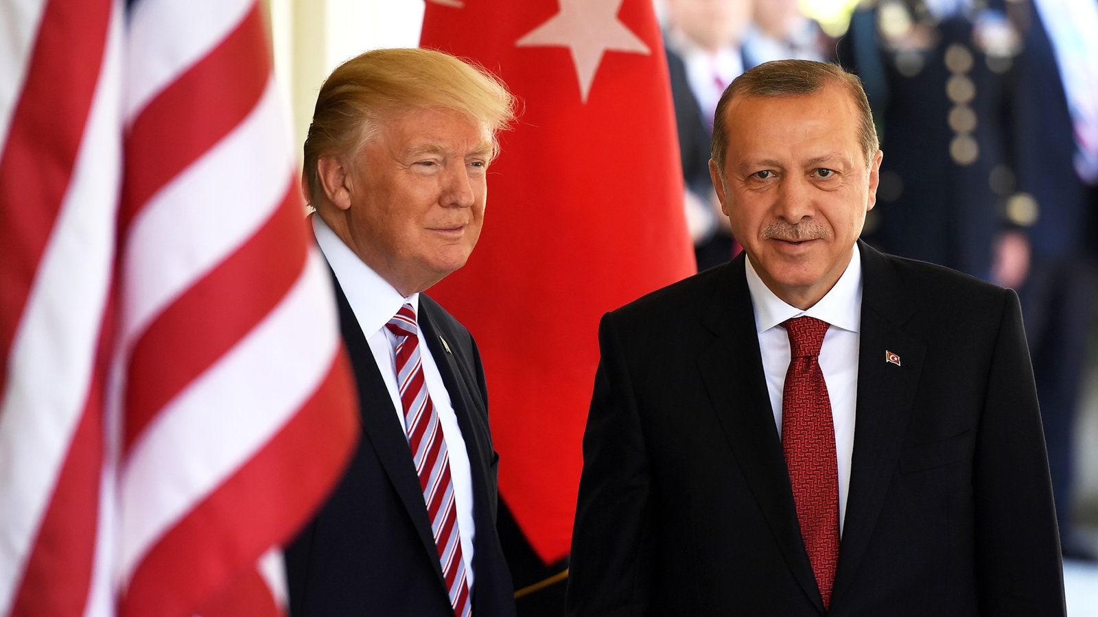 هل يستغل الأميركيون عملية ’غصن الزيتون’ لإطلاق داعش من جديد؟